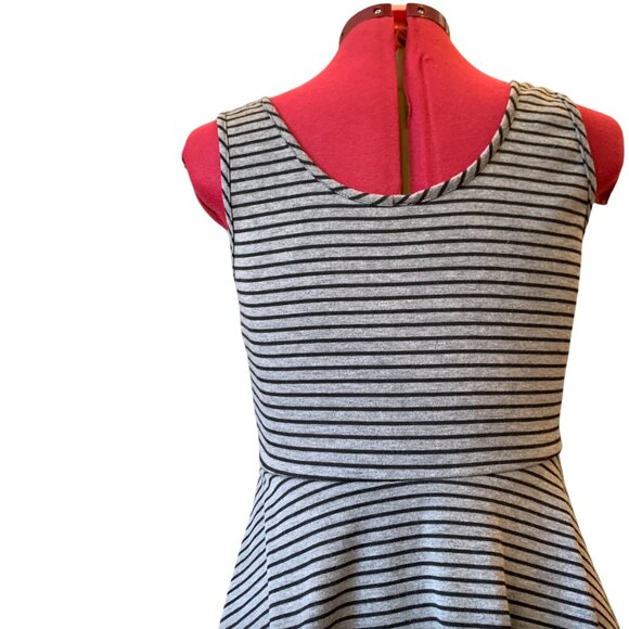 Little stripped Gray & Black sundress sleeveless with scoop neckline - medium - Picture 7 of 7